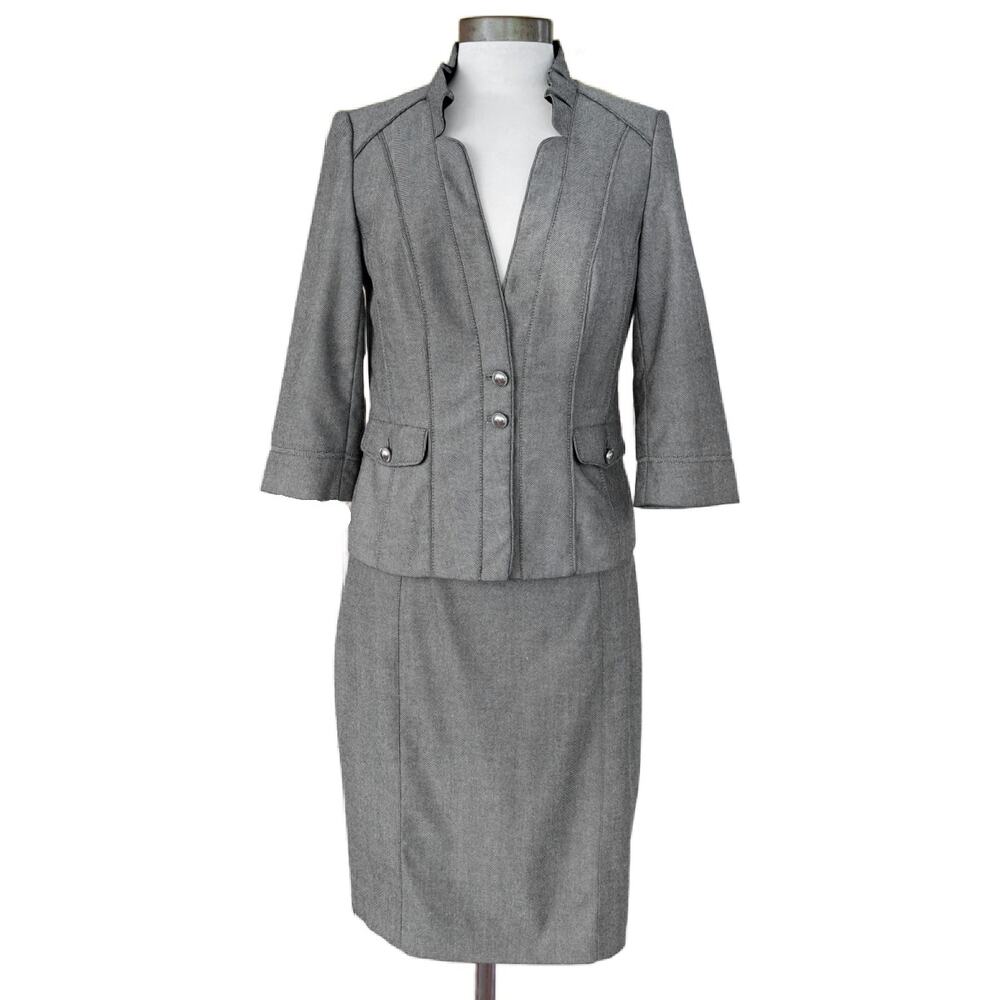 WHITE HOUSE BLACK MARKET Herringbone 2-Piece Skirt Suit Size 6 Ruffle Collar - Picture 2 of 12